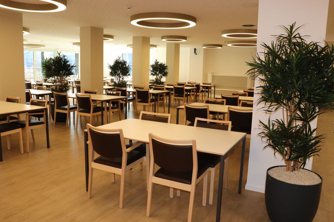 Restaurant_Papillon.JPG